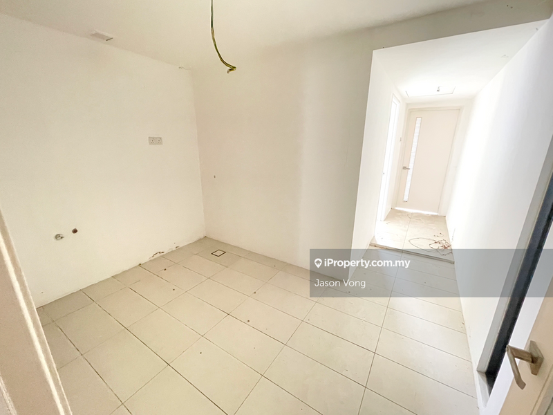 Semi-Detached House for Sale in Lake Fields, Sungai Besi by Jason Vong - iProperty.com.my