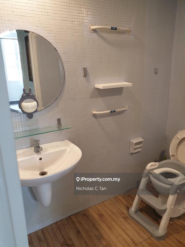 Kondominium untuk Dijual di Andalucia oleh Nicholas C Tan - iProperty.com.my