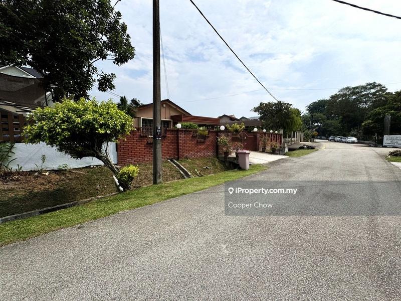 Bungalow House for Sale in SS1, Petaling Jaya by Cooper Chow - iProperty.com.my
