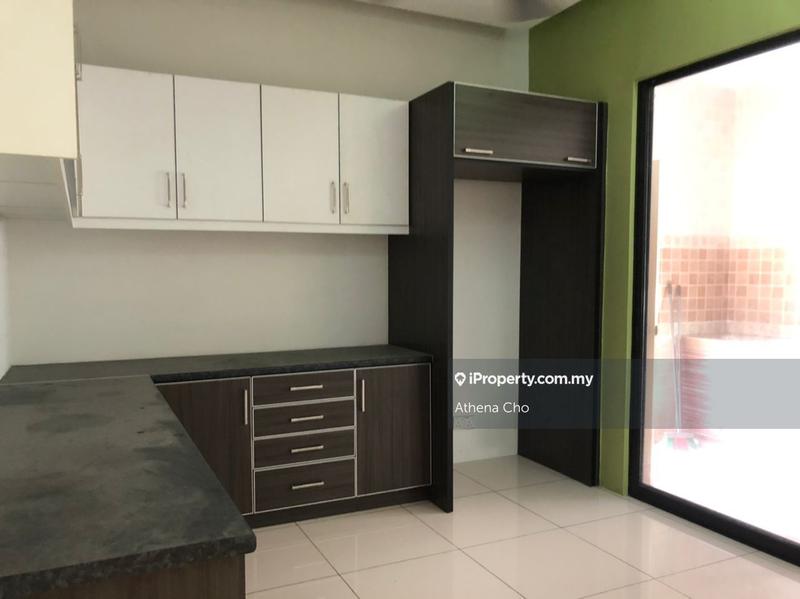 Rumah Teres 2.5-Tingkat untuk Dijual di Pajam, Nilai oleh Athena Cho - iProperty.com.my
