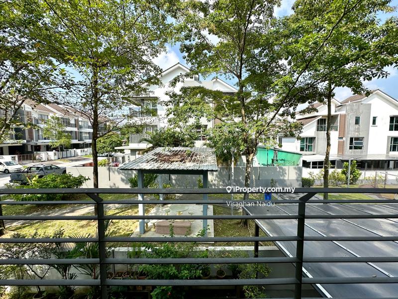 2.5-storey Terraced House for Sale in Bandar Country Homes, Rawang by Visaghan Naidu - iProperty.com.my