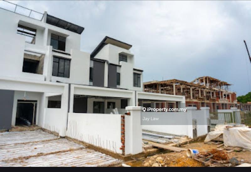 2.5-storey Terraced House for Sale in Kuching, Sarawak by Jay Law - iProperty.com.my
