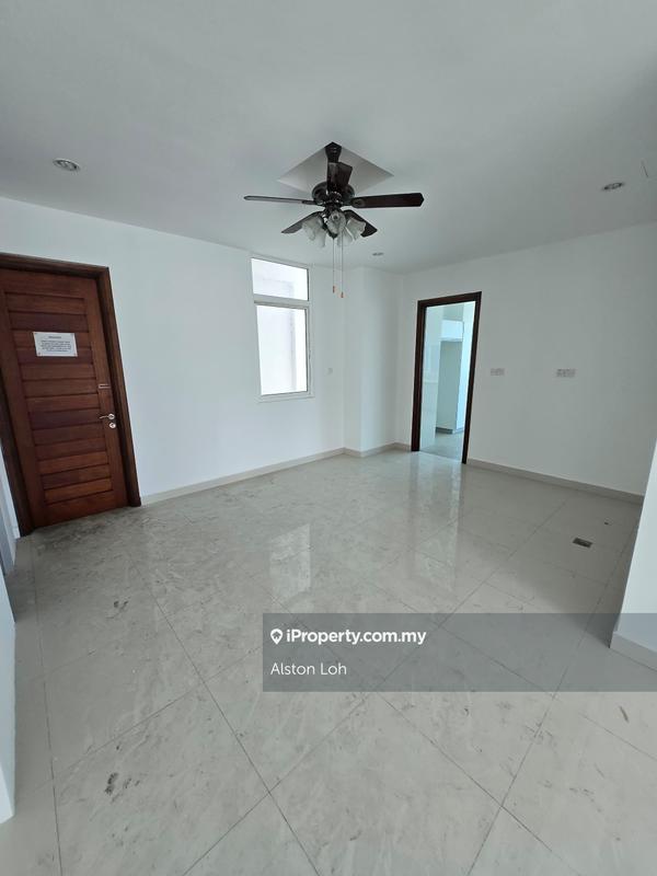 For Sale - H Residence (One Ritz Residence / Kelawai View)