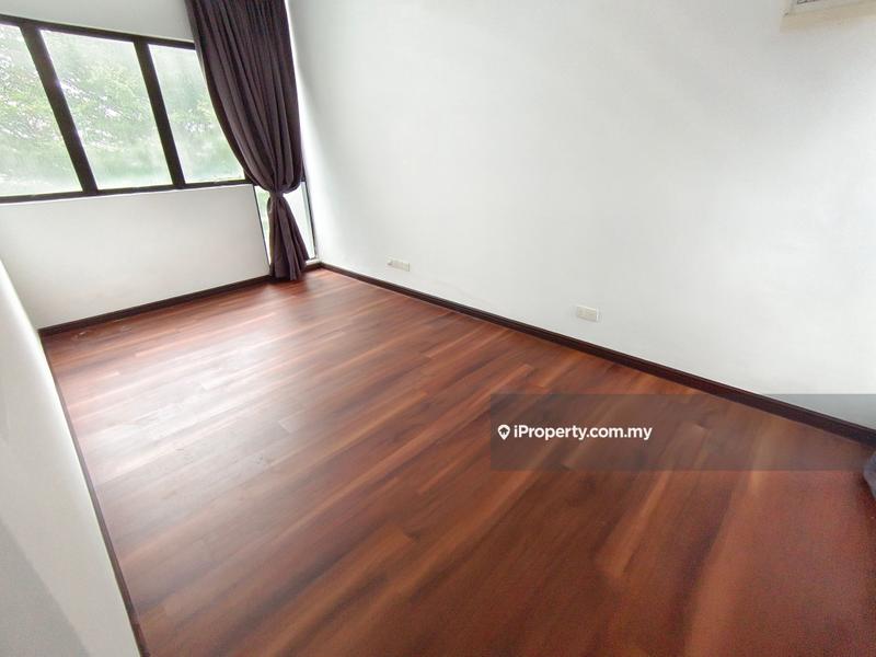 Bungalow House for Sale in Taman Overseas Union (Taman Oug), Jalan Klang Lama (Old Klang Road) by BoBo Lee - iProperty.com.my