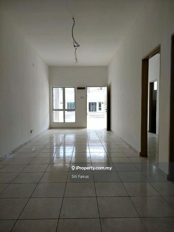 Rumah Teres 1-Tingkat untuk Dijual di Prima Setingkat- Full loan & cash back, Sitiawan oleh Siti Fairus - iProperty.com.my