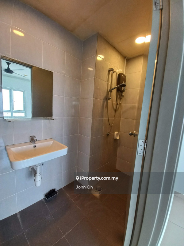 For Sale - First Subang (SS 15 Courtyard)