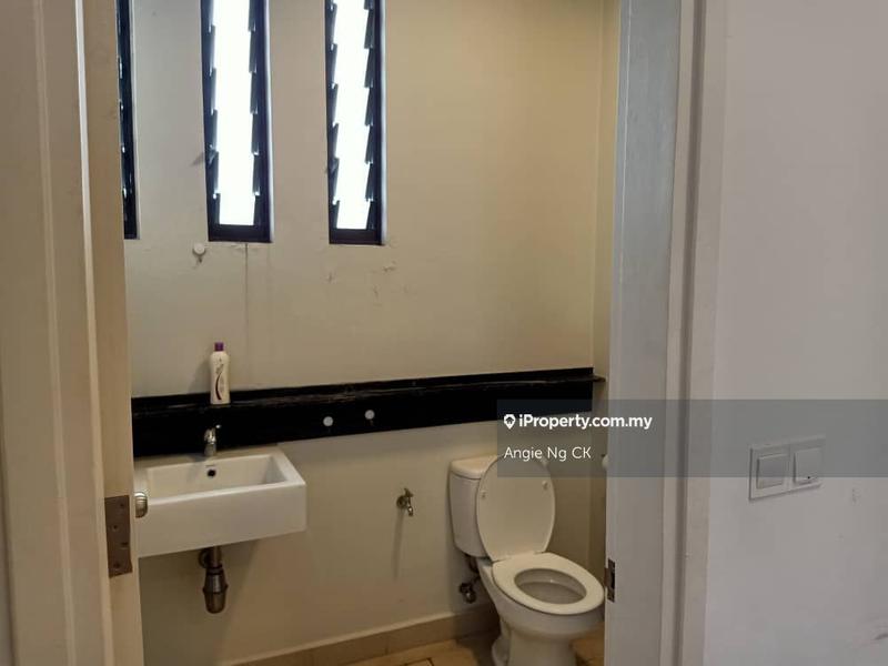 Condominium for Sale in Five Stones by Angie Ng CK - iProperty.com.my