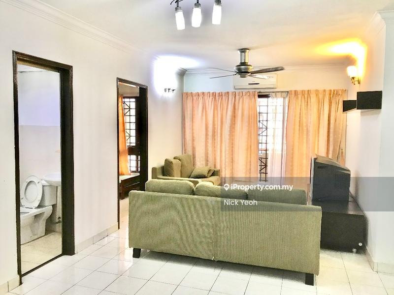 Condominium untuk Dijual di Palm Spring @ Damansara oleh Nick Yeoh - Living Room - iProperty.com.my