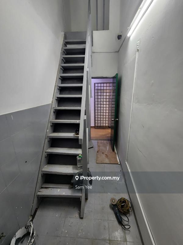 Kedai-Pejabat untuk Disewa di Batu Caves, Kuala Lumpur oleh Sam Yee - iProperty.com.my