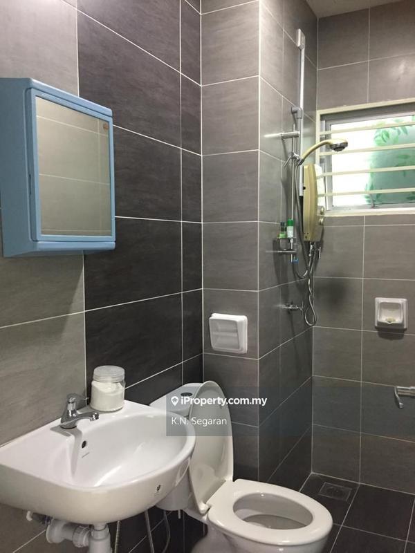 For Rent - Zeta Deskye (Alam Saujana)