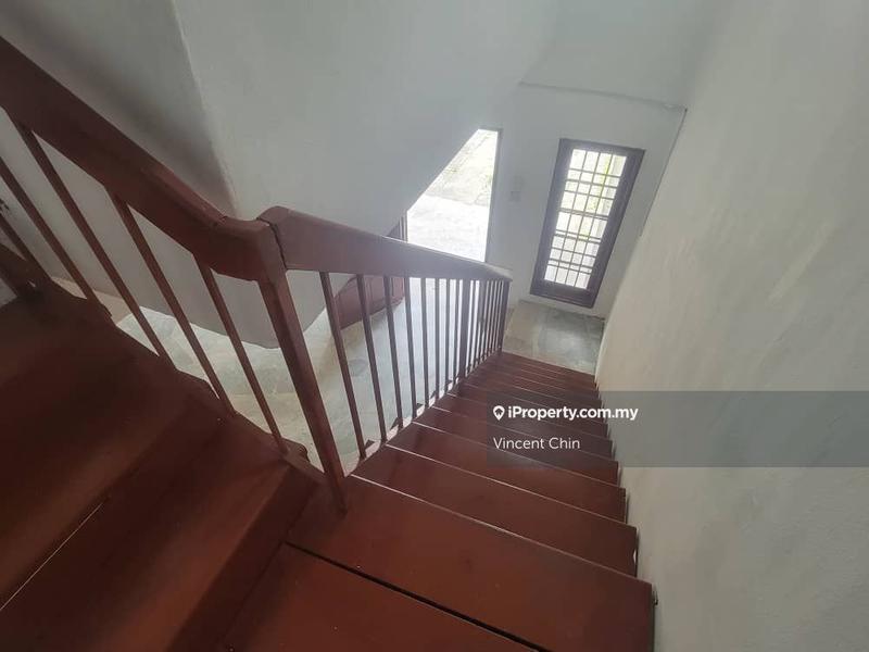 Rumah Berangkai 2 Tingkat untuk Dijual di Puchong Perdana, Selangor oleh Vincent Chin - iProperty.com.my