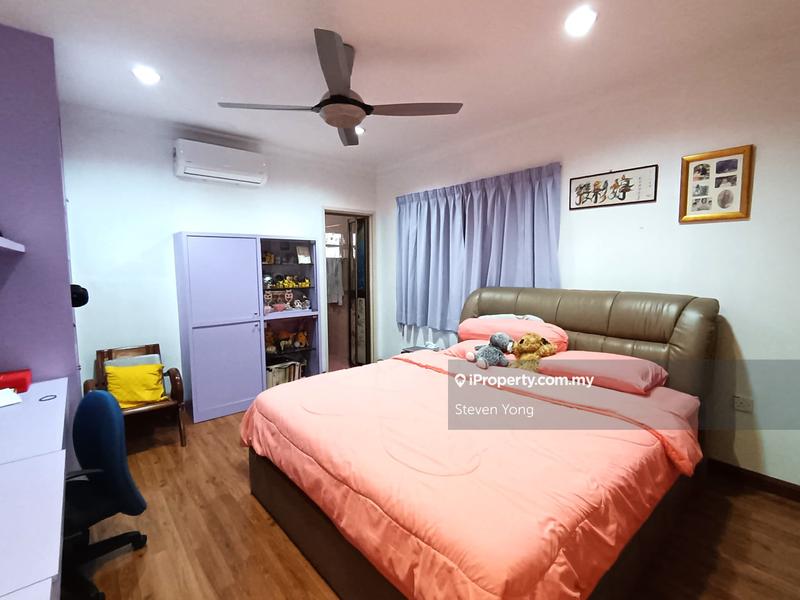 Rumah Berkembar untuk Dijual di Taman Makmur, Bandar Sungai Long oleh Steven Yong - iProperty.com.my