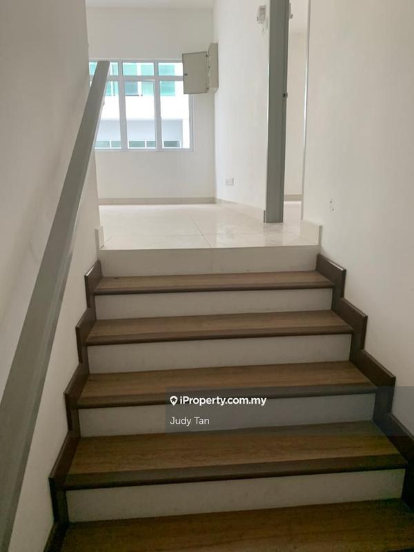 Rumah Berkembar untuk Dijual di Desa Alam U12 Shah Alam, Shah Alam oleh Judy Tan - iProperty.com.my