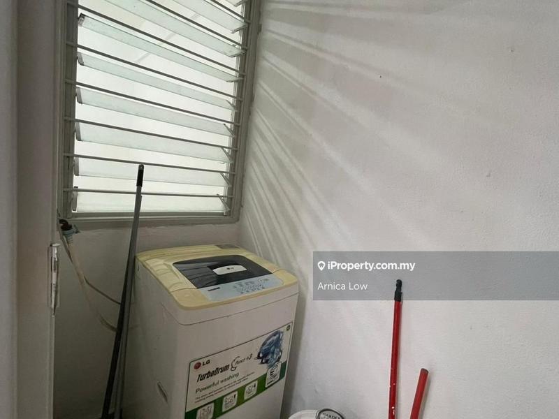 Pangsapuri untuk Dijual di Vista Pinggiran Apartment oleh Arnica Low - iProperty.com.my