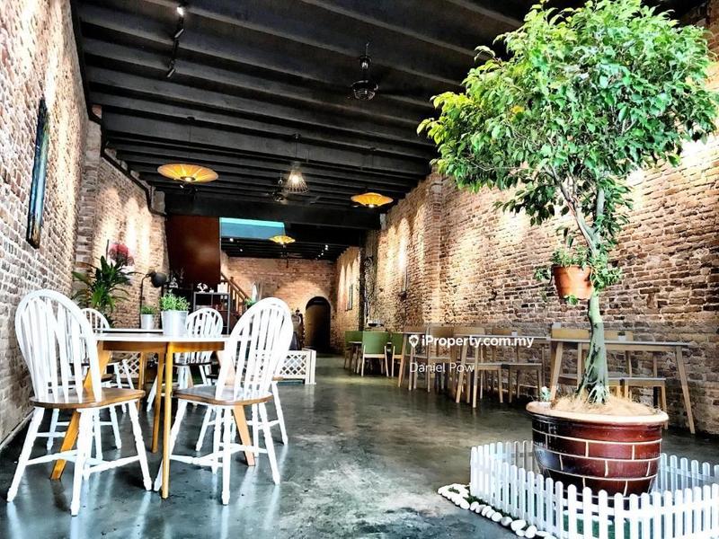 For Sale - Jalan Kampung Pantai