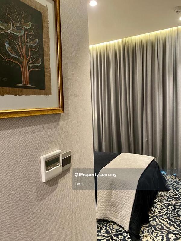 For Rent - Four Seasons Place