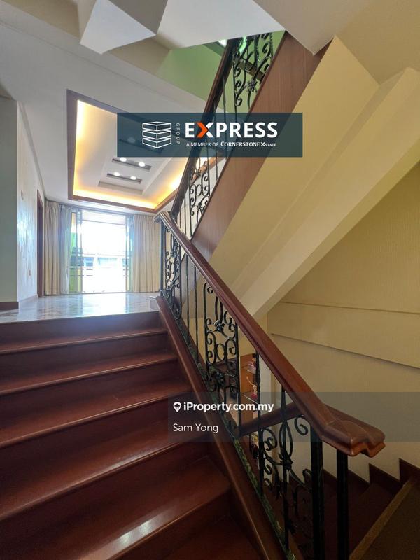 Semi-Detached House for Sale in Pujut, Miri by Sam Yong - iProperty.com.my