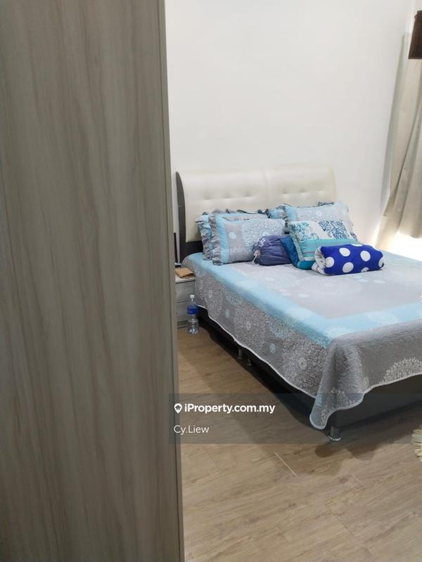 Rumah Bandar untuk Dijual di Taman Bukit Serdang, Seri Kembangan oleh Cy.Liew - iProperty.com.my