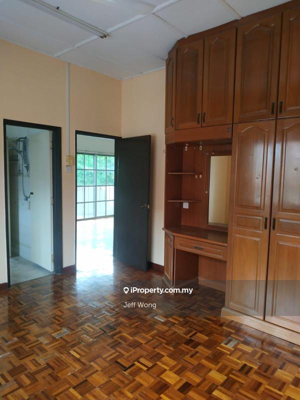 Rumah Berkembar untuk Dijual di Usj 5, Subang Jaya oleh Jeff Wong - iProperty.com.my