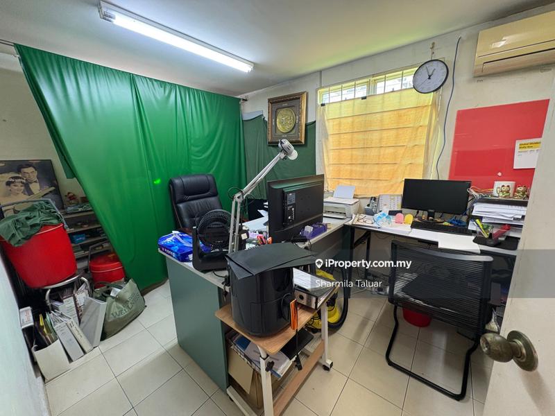 Bungalow House for Sale in Seksyen 12, Petaling Jaya by Sharmila Taluar - iProperty.com.my