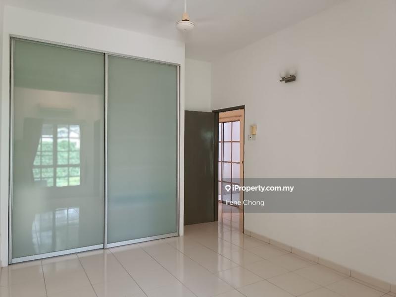 2.5-storey Terraced House for Sale in Damansara Jaya, Petaling Jaya by Irene Chong - iProperty.com.my
