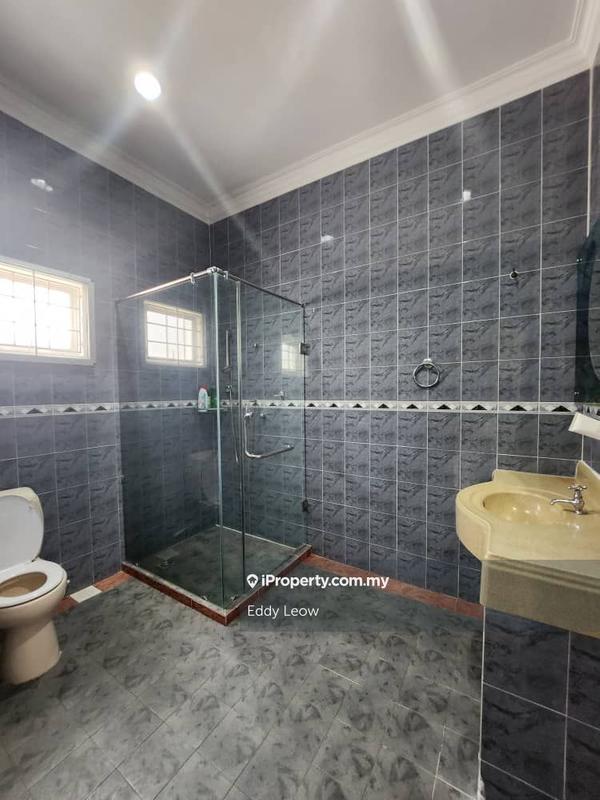 Bungalow House for Sale in Taman Cempaka, Klebang by Eddy Leow - iProperty.com.my