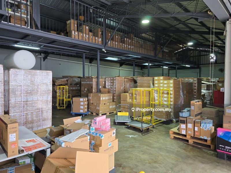 For Rent - 16,000sf factory-office for rent at Petaling Jaya