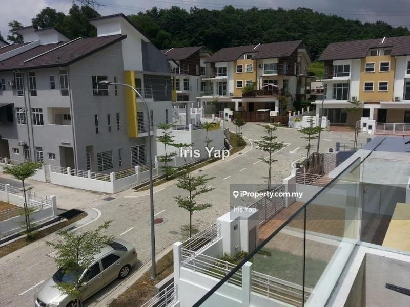 Semi-Detached House for Sale in Dimpian Tropika, Balakong by Iris Yap - iProperty.com.my
