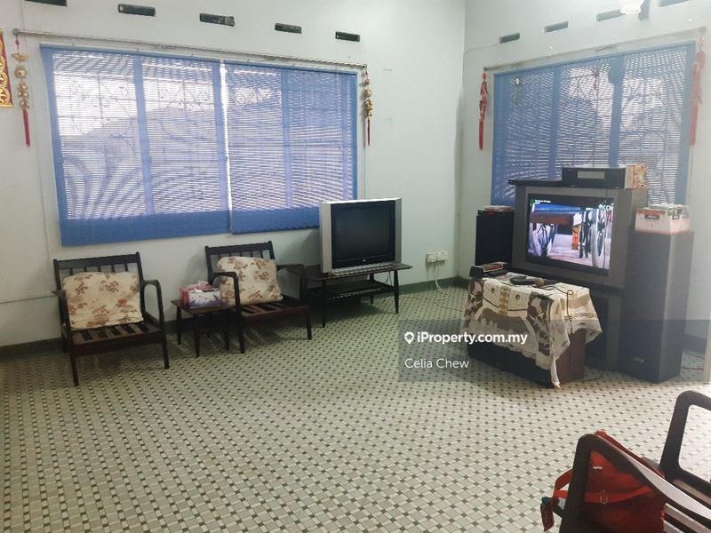 Bungalow House for Sale in Hock Lee Housing, Tampin by Celia Chew - iProperty.com.my