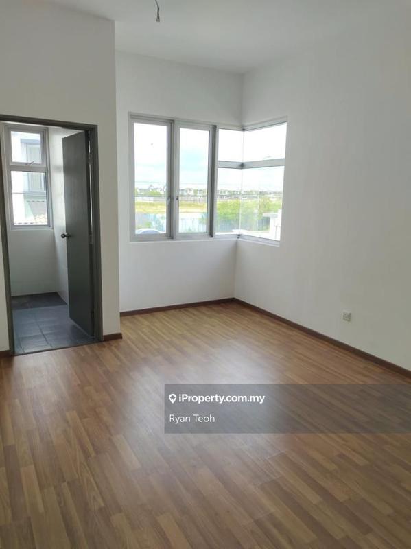 Rumah Berkembar untuk Dijual di Bandar Puncak Alam, Puncak Alam oleh Ryan Teoh - iProperty.com.my