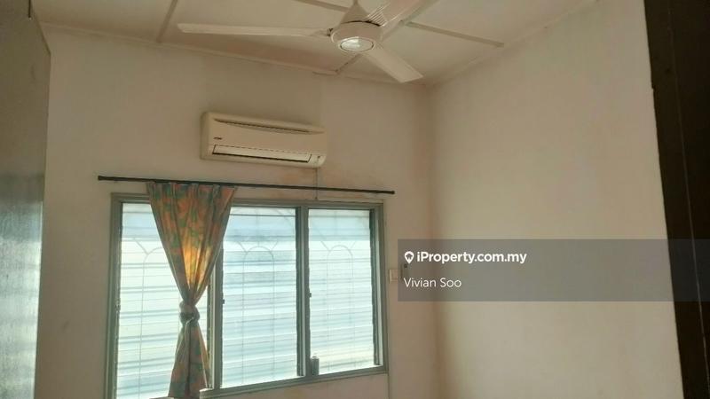 Rumah Teres 2-Tingkat untuk Dijual di Usj 12, Petaling Jaya oleh Vivian Soo - iProperty.com.my