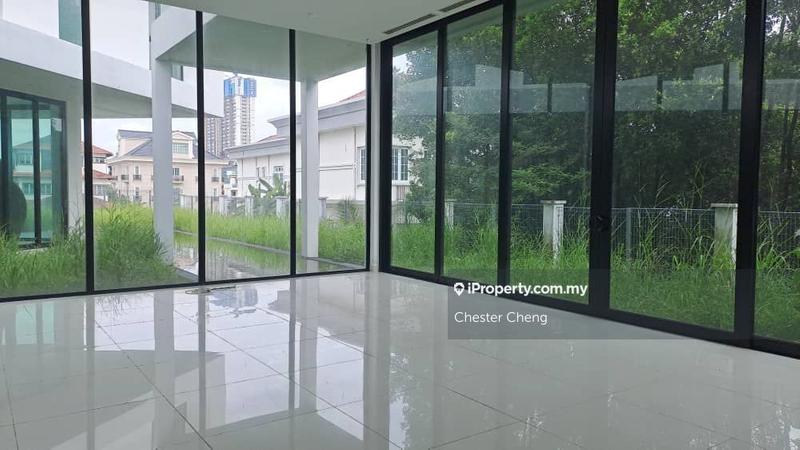 Bungalow House for Sale in Subang Heights, Subang Jaya by Chester Cheng - iProperty.com.my