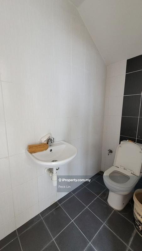 Banglo untuk Dijual di Taman Pelangi Heights, Mantin oleh Peck Lin - iProperty.com.my