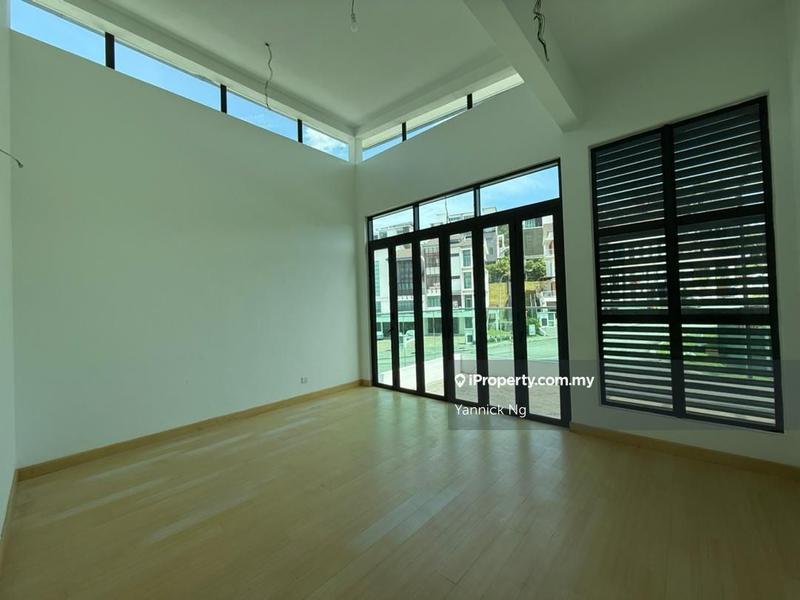 Semi-Detached House for Sale in Putra Heights, Subang Jaya by Yannick Ng - iProperty.com.my