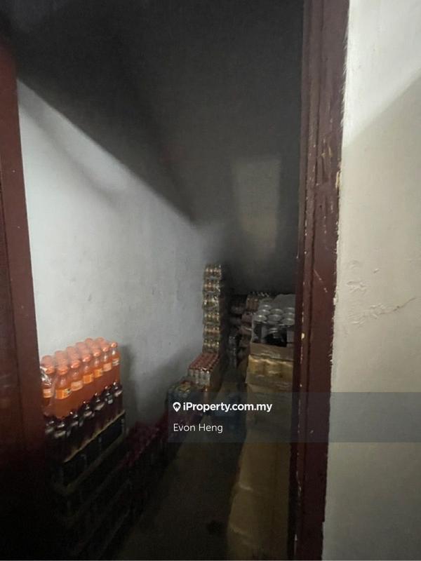 Kedai untuk Dijual di Seri Kembangan, Selangor oleh Evon Heng - iProperty.com.my