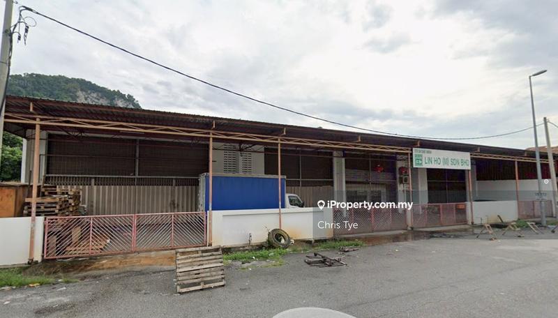 For Rent - Kawasan Perindustrian Batu Caves, Taman Sri Batu Caves, Gombak
