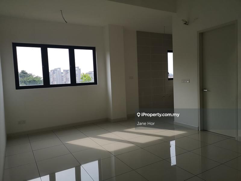 Townhouse for Sale in 16 Sierra, Puchong by Jane Hor - iProperty.com.my