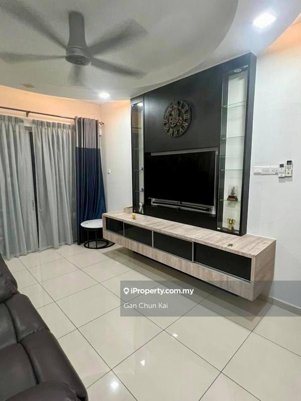 For Rent - The Golden Triangle Condominium