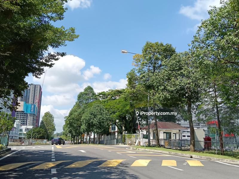 Banglo Tanah untuk Dijual di Taman Equine, Seri Kembangan oleh Angel Tan - iProperty.com.my