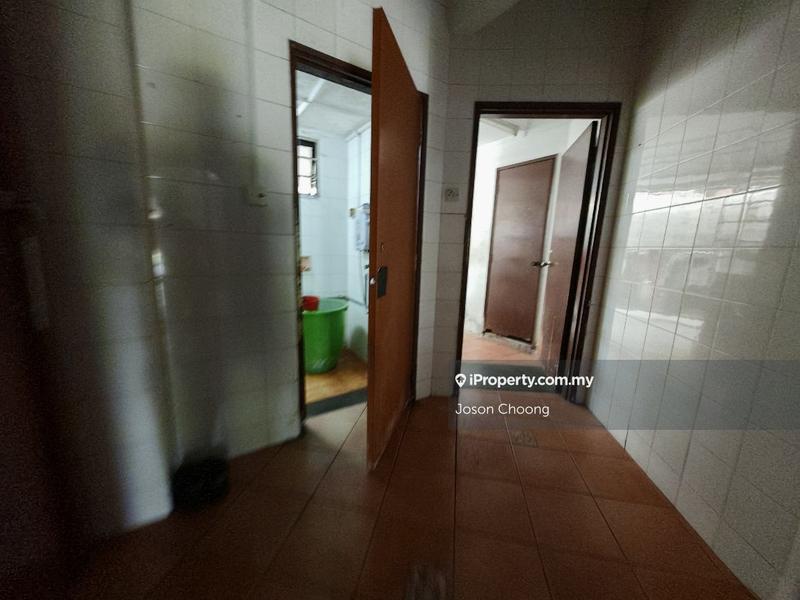 Bungalow House for Sale in Taman Overseas Union (Taman Oug), Jalan Klang Lama (Old Klang Road) by Joson Choong - iProperty.com.my