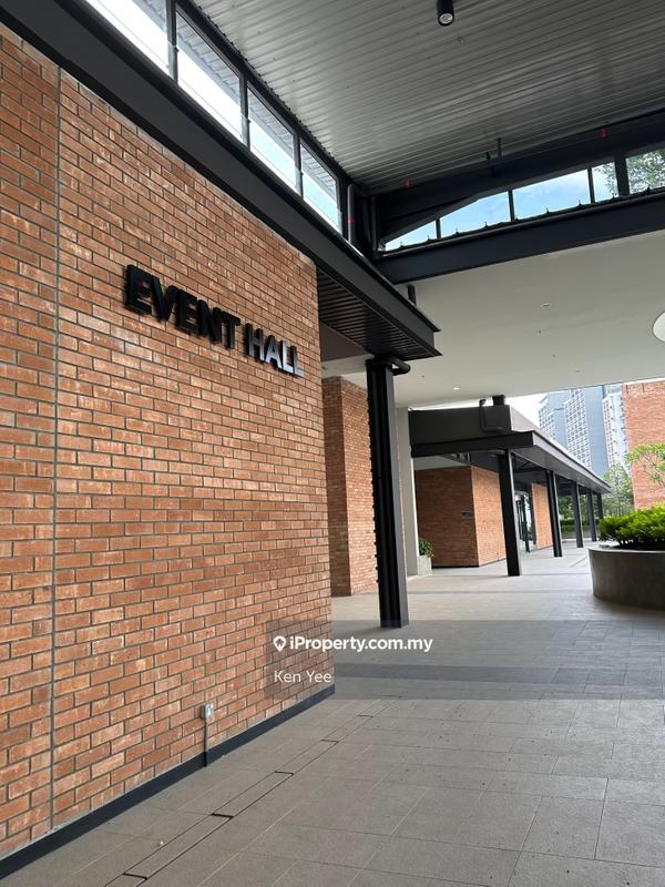 For Sale - Emhub, Warehouse/ Office/ Showroom in one, Kota Damansara, PJ Selangor