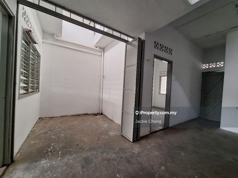Rumah Berangkai 1 Tingkat untuk Dijual di Happy Garden, Kuchai Lama oleh Jackie Chong - iProperty.com.my