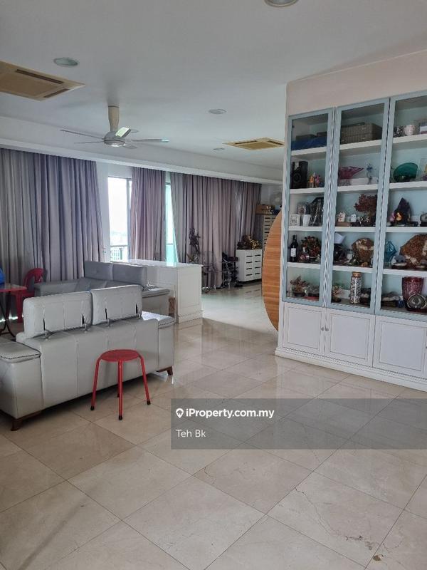 For Sale - Zehn Bukit Pantai