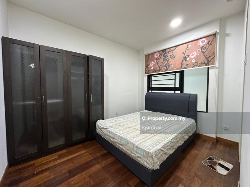 Condominium for Sale in Papillon Desahill Condominium by Ryan Swe - iProperty.com.my