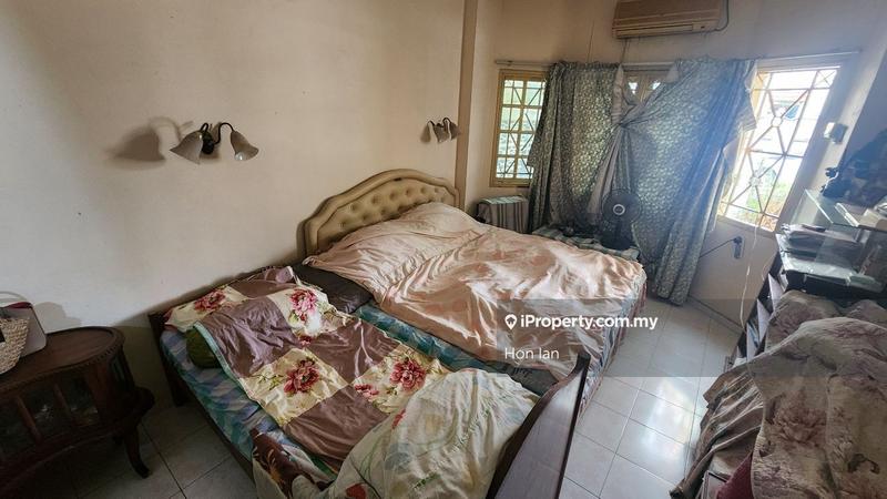 Rumah Berangkai 1 Tingkat untuk Dijual di Happy Garden, Kuchai Lama oleh Hon Ian - iProperty.com.my