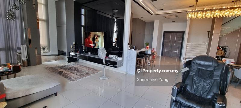 For Sale - Dua Menjalara