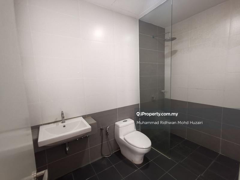 Rumah Berangkai 2.5 Tingkat untuk Dijual di Dengkil, Selangor oleh Muhammad Ridhwan Mohd Huzairi - iProperty.com.my