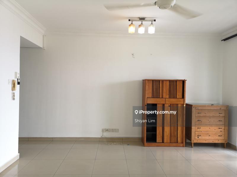 Condominium for Sale in Royal Domain Sri Putramas 2 by Shiyan Lim - iProperty.com.my