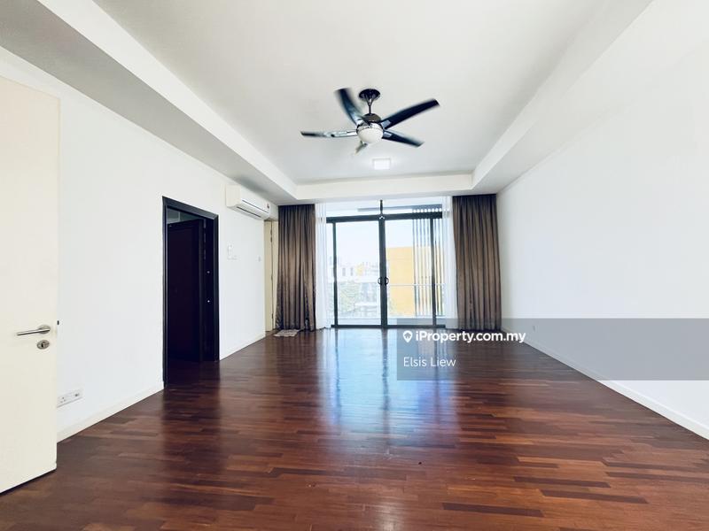 Rumah Teres 3-Tingkat untuk Dijual di Lake Fields, Sungai Besi oleh Elsis Liew - iProperty.com.my