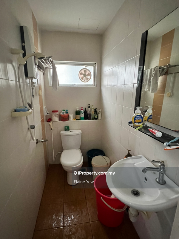 Rumah Bandar untuk Dijual di Amansiara, Selayang oleh Elaine Yew - iProperty.com.my